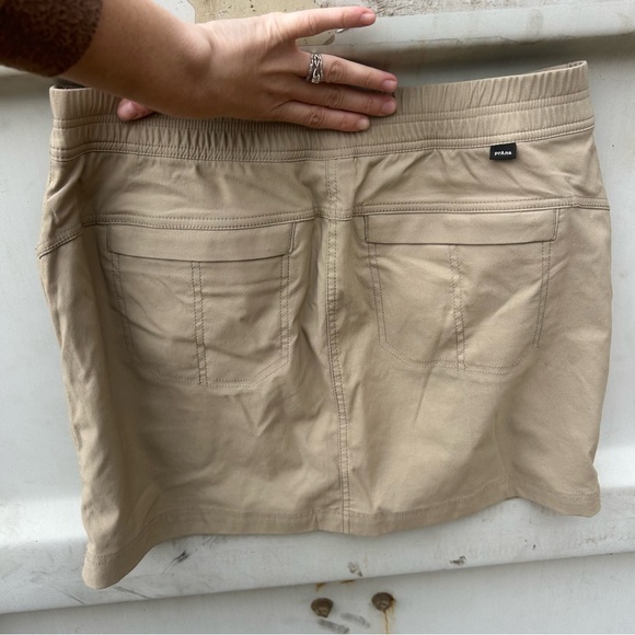 2 prana skorts - Picture 2 of 5